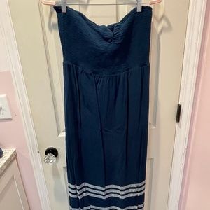 Allison Joy. Large. Maxi dress-sleeveless